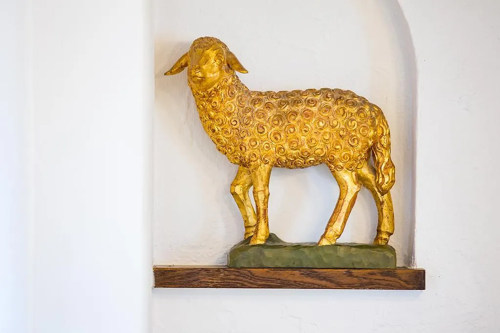 فندق جارمش بارتنكيرشنفي  Gasthof Zum Lamm